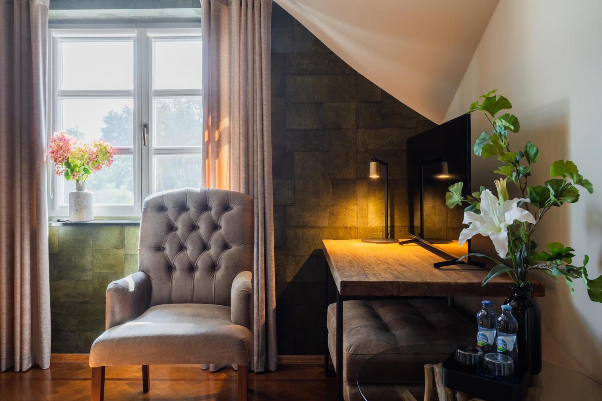 Hubertus Dwor Mysliwski Opole Extérieur photo