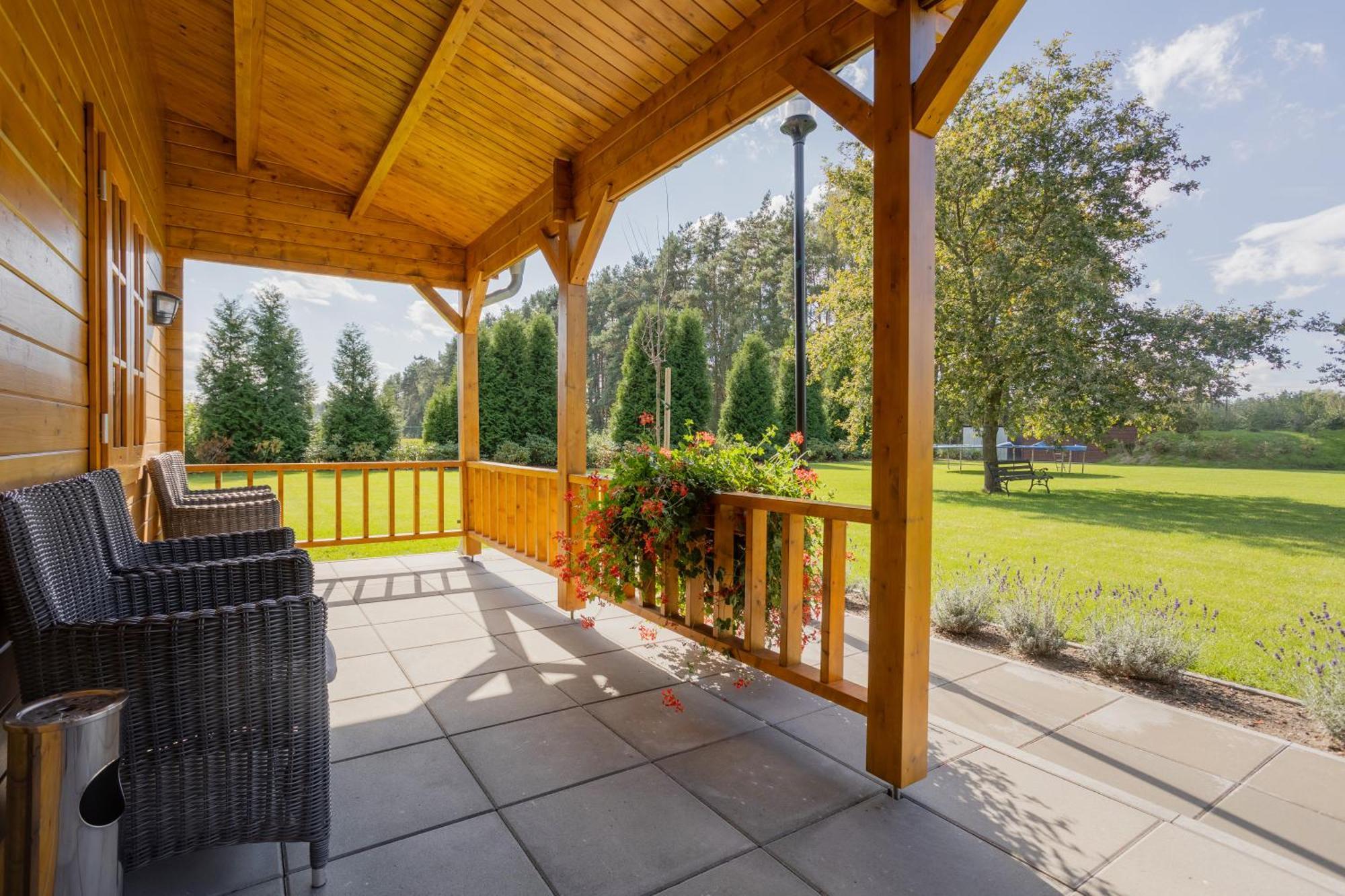 Hubertus Dwor Mysliwski Opole Extérieur photo