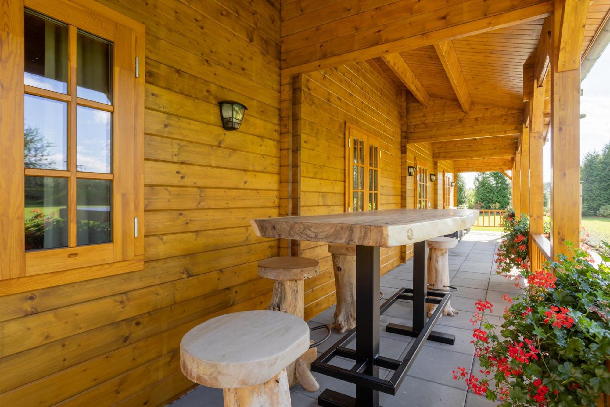 Hubertus Dwor Mysliwski Opole Extérieur photo